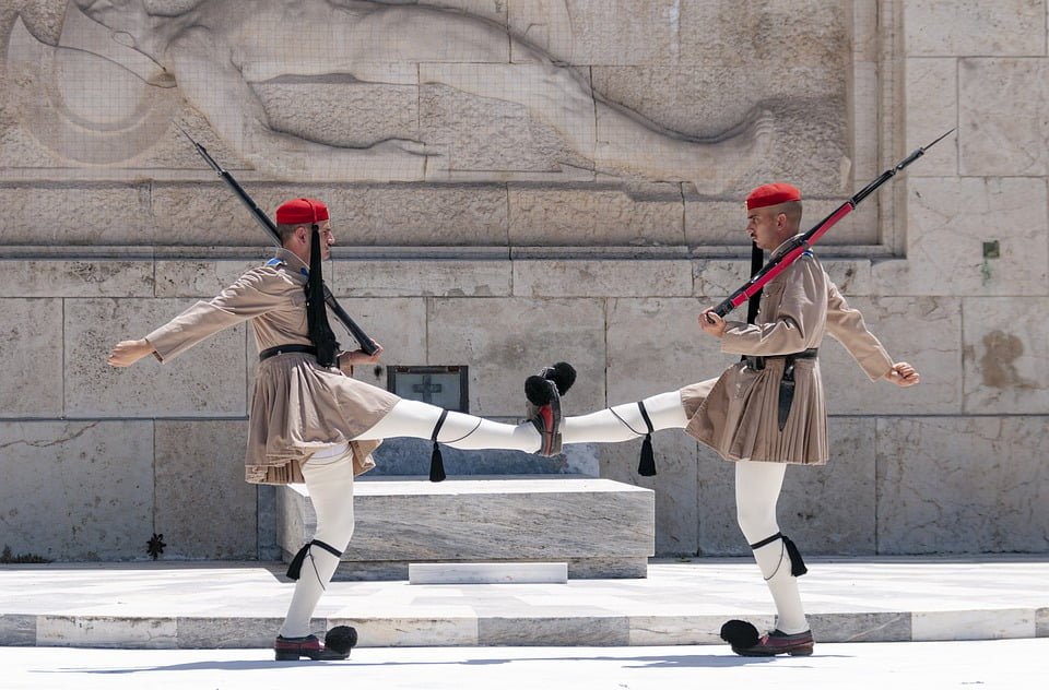 Evzones-Guards-in-Athens Evzones-Guards-in-Athenn